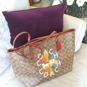 Coach Tote